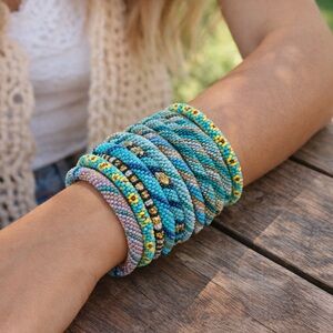Turquoise Handmade beaded bracelet (1)